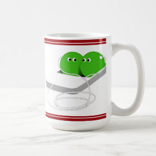 Två ärter i en Pod Kaffemugg