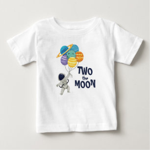 Två av måne födelsedagstjudets rymdplan Astronaut T Shirt