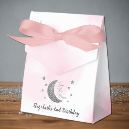 Två av Måne:s andra födelsedagsfavoritrutor Presentaskar