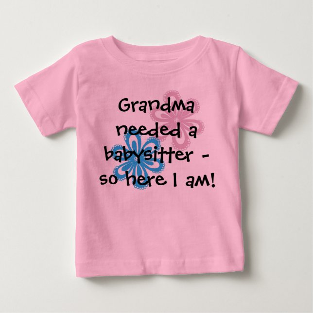 Två blommor Mormor behövde en barnvakt... T-shirt (Framsida)