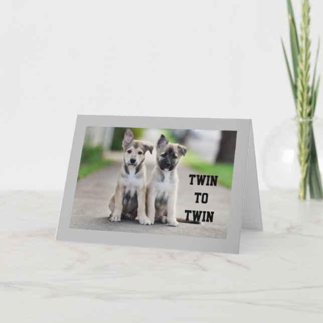 **TVÅ BRODER ELLER TVÅ SISTER** BIRTHDAKORT KORT (Framsida)