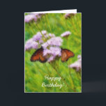 Två Butterflies Butterfly Friend Birthday Card Kort<br><div class="desc">Det här diagrammet innehåller min originalteckning, som består av mitt originalfoto av två fjärilar på vilda blommor. Jag använde en vattenfärgspainterlyteknik för att göra ge till ett konstnärligt fläkt. På kortets framsida stater, "Grattis på födelsedagen!" och insidan av kortet stater "Till en bra vän, kan du underbara minnen på din...</div>