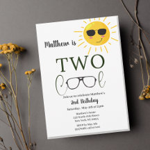 Två Coolor Sunglass 2:a födelsedag enkel inbjudan