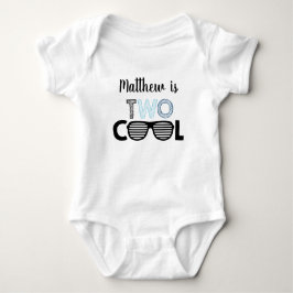 Två Coolor Sunglasses Boy Birthday T Shirt
