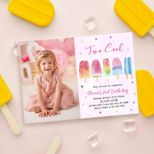 Två Coolors Rosa Popsicle Girl Birthday Photo Inbjudningar