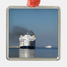 Två färjor i Grekland