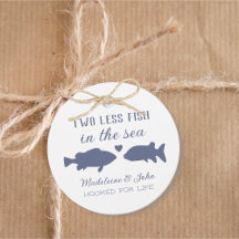 Två Färre Fiskar I Havet Brudparsdusch