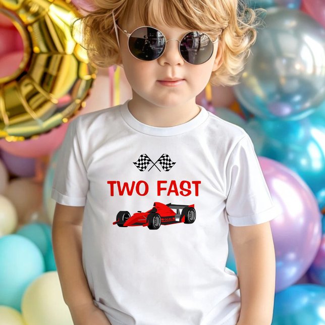 Två Fast Tävling Car Red Boy 2:a födelsedagen T Shirt (Skapare uppladdad)