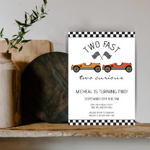 Två Fast två Nyfikna Tävling-bilars andra födelsed Inbjudningar