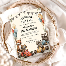 Två Fast Woodland Animals 2:a födelsedagen