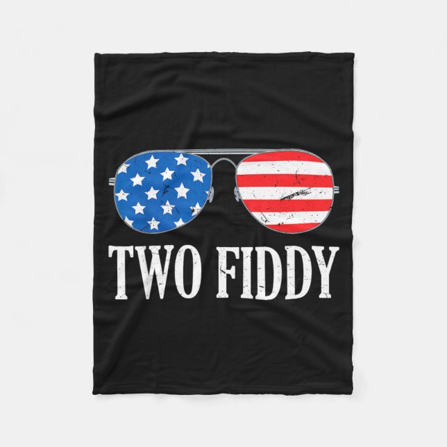 Två Fiddy Aamerica 250 Design Fleecefilt (Framsidan)