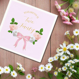 Två Finare Bow-Blommigtar på födelsedagen Pappersservett