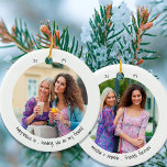 Två foto-lyckor är ... Friend Cute Minimalist Julgransprydnad Keramik<br><div class="desc">Minimalistisk prydnad med dina anpassningsbar-foton och söt handskriven stil-typografi. Designen är dubbla-sidig och redot är inställt för att du ska kunna lägga till foton och personliger längst fram och bakåt. Exempelformuleringen lyder: "lycka är ...  att ha dig som min vän" och du kan redigera detta som du vill.</div>