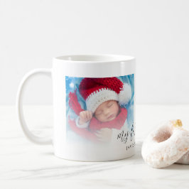 Två foto Nyfödd bebis första jul Namn Kaffemugg