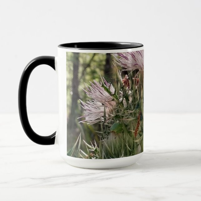 Två Frogs på ett naturligt foto från Mjölk Thistle Mugg (Vänster)