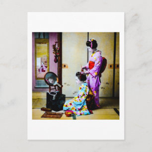 Två Geisha Doing Hair Vintage Gamla japanska Vykort