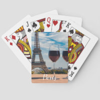 Två glas vin med Eiffel torn