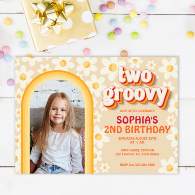 Två Groovy 2:a födelsedagsinbjudan till foto | Ret Anteckningskort (Skapare uppladdad)