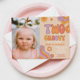 Två Groovy-fotoinbjudan | Groovy Birthday Inbjudningar