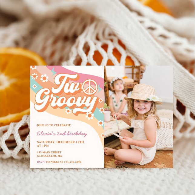 Två Groovy Retro-Daisy 2:a födelsedag Party foto Inbjudningar (Skapare uppladdad)