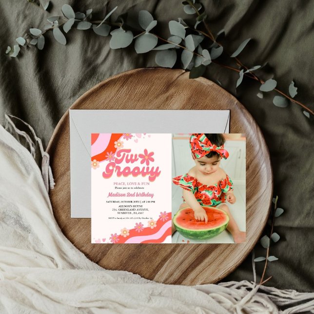 Två groovy tusenskönasblomma Retro Groovy 2-årsdag Inbjudningar (Skapare uppladdad)