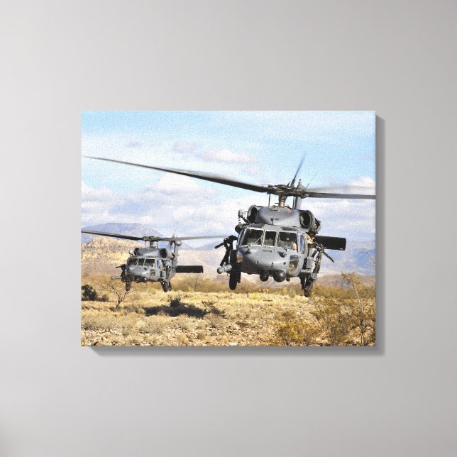 Två HH-60 Pavehawk-helikoptrar som förbereder sig  Canvastryck (Framsida)