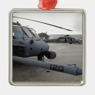 Två HH-60G stenlägger hökar Julgransprydnad Metall