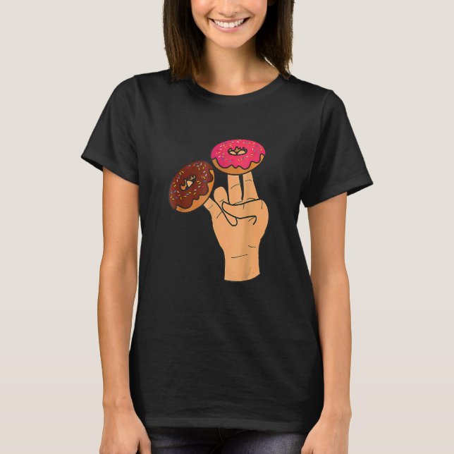 Två i Rosa ett i tryckfärgskorgen T Shirt (Framsida)