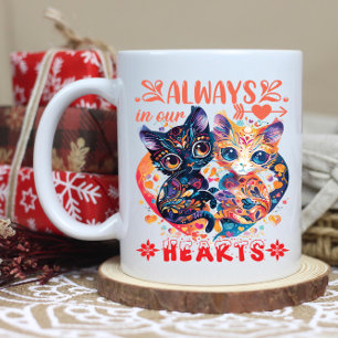 Två katter i en färglös, kärleksfull scen kaffemugg