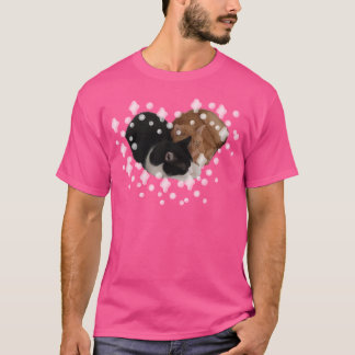 Två katter som formar ett hjärta t shirt
