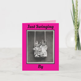 Två kattungar på ett vingkort kort