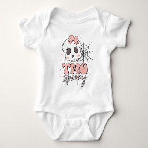 Två läskigt söta rosa Halloween namn födelsedag T Shirt