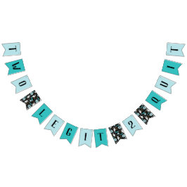 Två Legit att avsluta andra födelsedagsbanderollen Vimplar