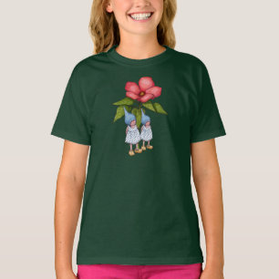Två lite Gnomeflickor med stora rosa blommor Tee