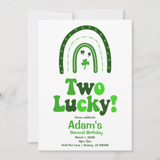 Två Lucky Shamrock Birthday-inbjudningar Inbjudningar (Framsida)
