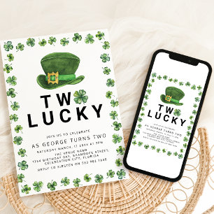 Två Lucky Shamrock Födelsedagsfest Inbjudningar