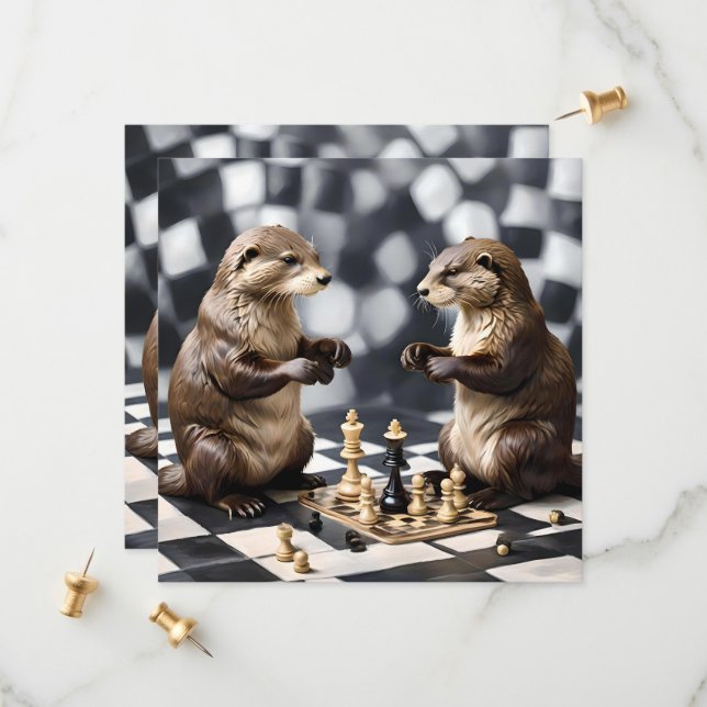 Två otters spelar schack. spara datumet (Fram/Back In Situ)