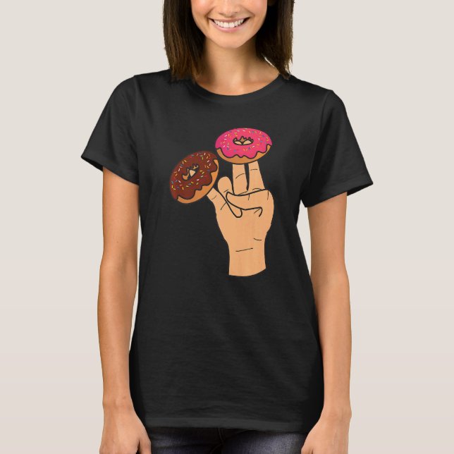 Två på Rosa ett i den rosa skokaren T Shirt (Framsida)