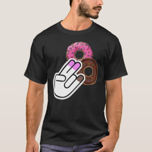 Två på Rosa ett på Stink Funny Donut Älskare T Shirt
