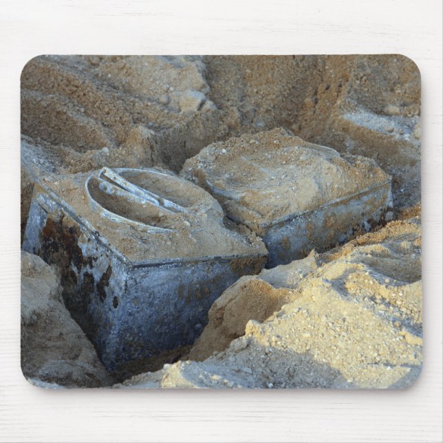 Två packade anordningar av lådtyp musmatta (Framsidan)