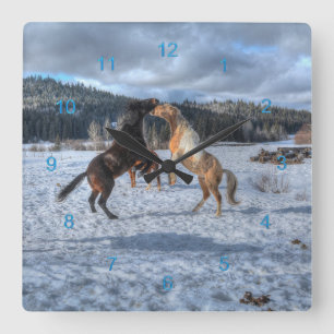 Två Ranch Horses-matcher i Winter Snö IV Fyrkantig Klocka