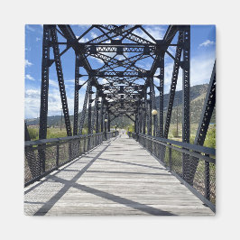 Två Rivers Bridge Magnet