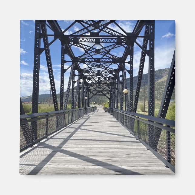 Två Rivers Bridge Magnet (Framsidan)