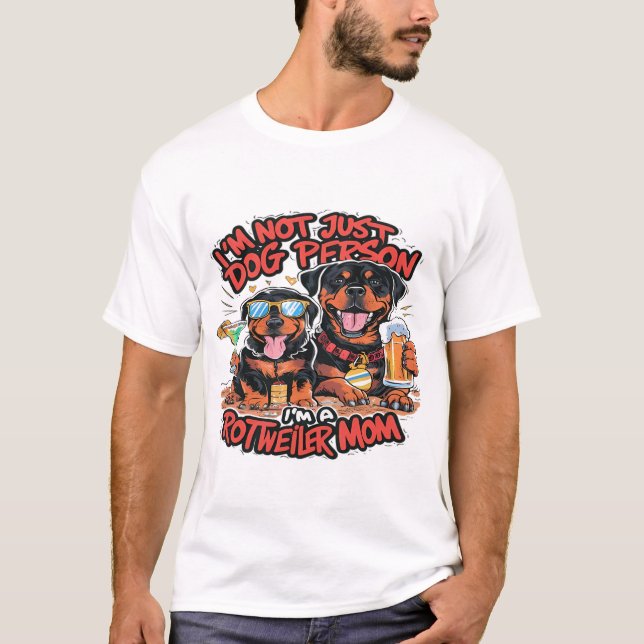 Två Rottweiler Hundar Sitta tillsammans T Shirt (Framsida)