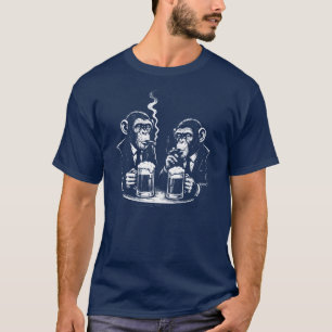 två schimpanser röker och dricker öl t shirt