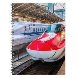 Två Shinkansen vid Tokyo Station Anteckningsbok