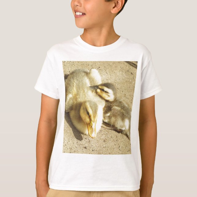 Två små barn i anka t shirt (Framsida)