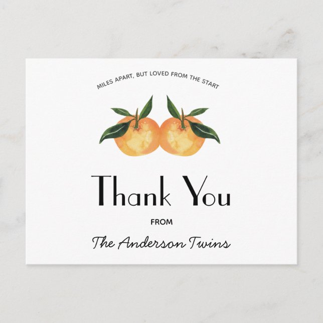 Två små kuvert, dubbla babyskor efter e-postinbjud vykort (Framsida)