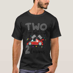 Två snabba Nyfikna Tävlor för barn 2: a födelsedag T Shirt