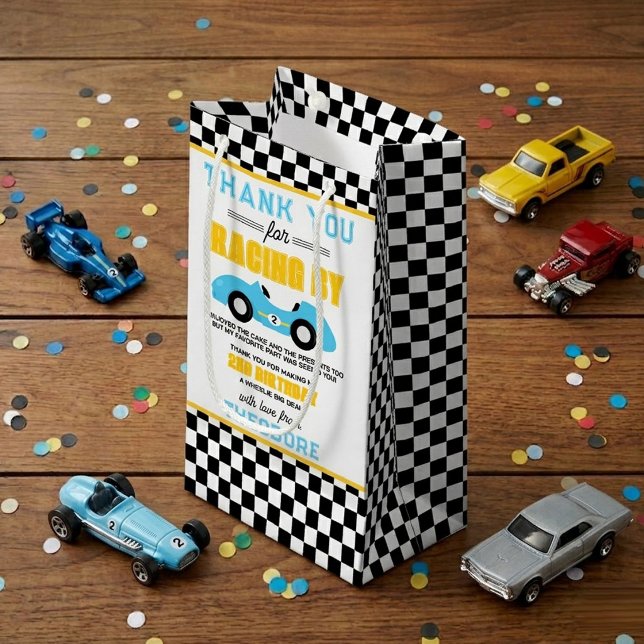 Två Snabba Racingbilar 2-års Födelsedagsfest (Skapare uppladdad)